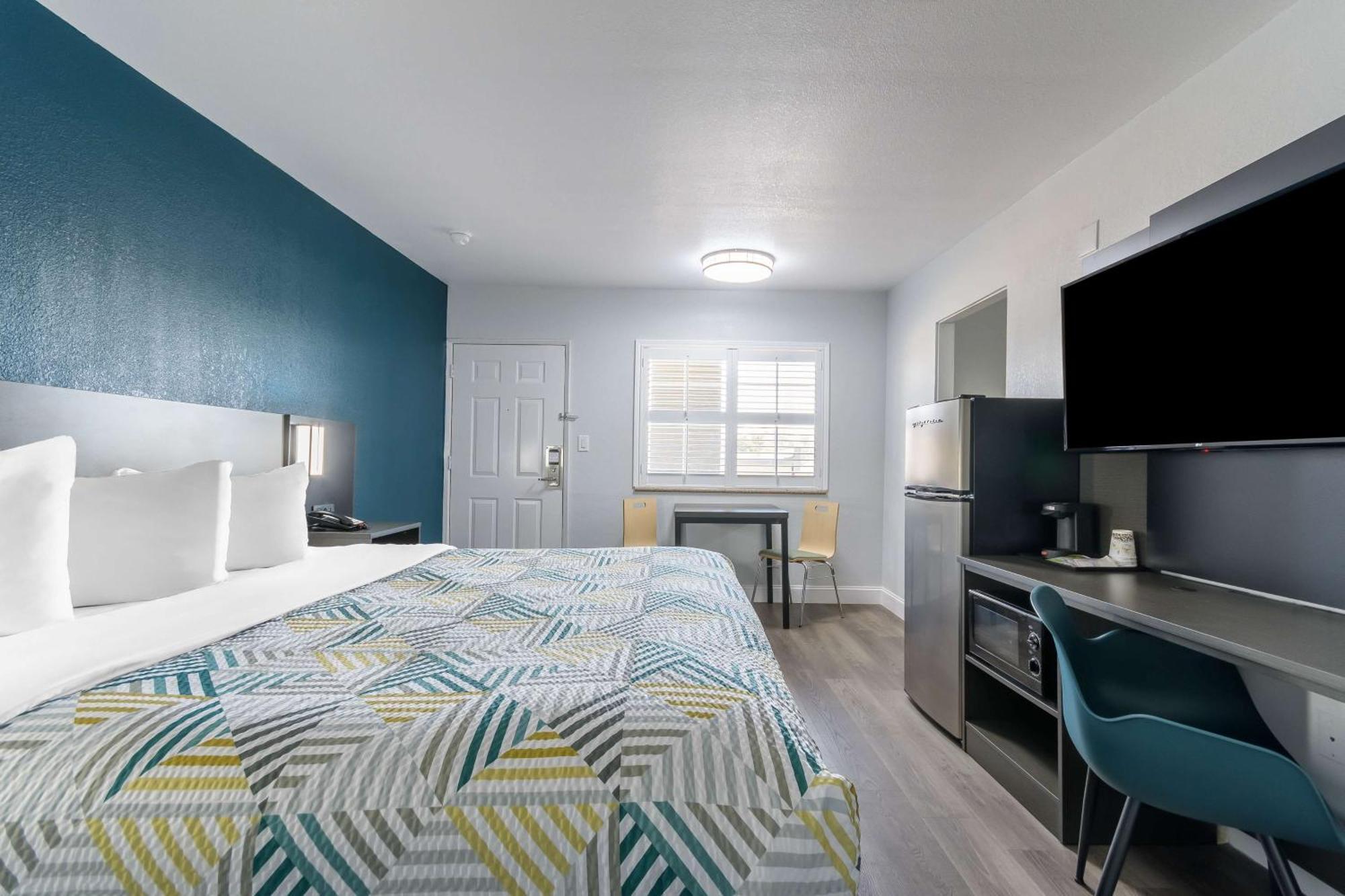 Studio 6 Suites Madera, Ca Yosemite المظهر الخارجي الصورة
